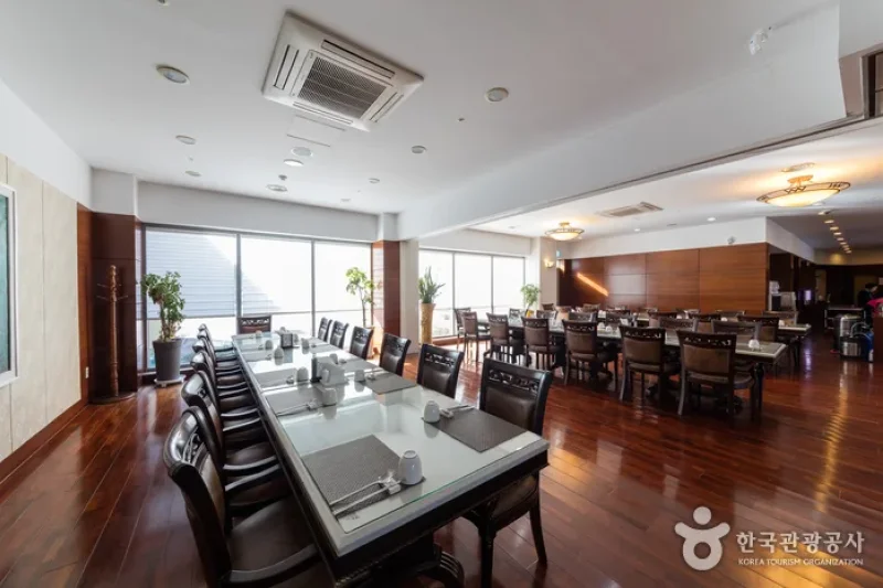 Yeonggwang Country Club Golftel - Goodstay  (13/28)