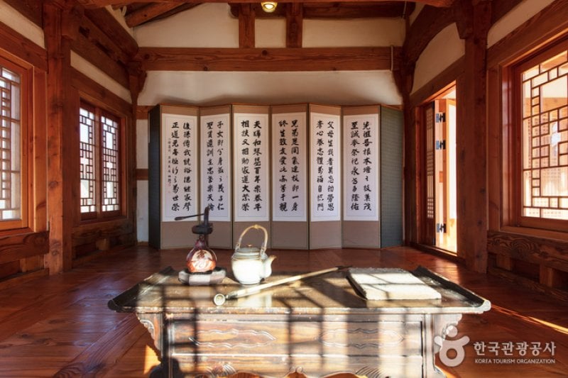 Jirisan Hanok Village (지리산한옥마을)[한국관광품질인증/Korea Quality] (14/27)