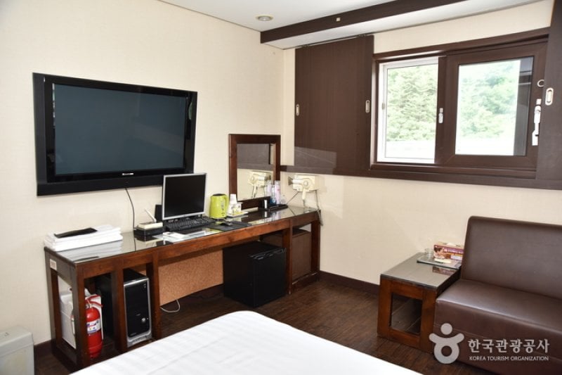 Highland Hotel - Goodstay  (24/37)
