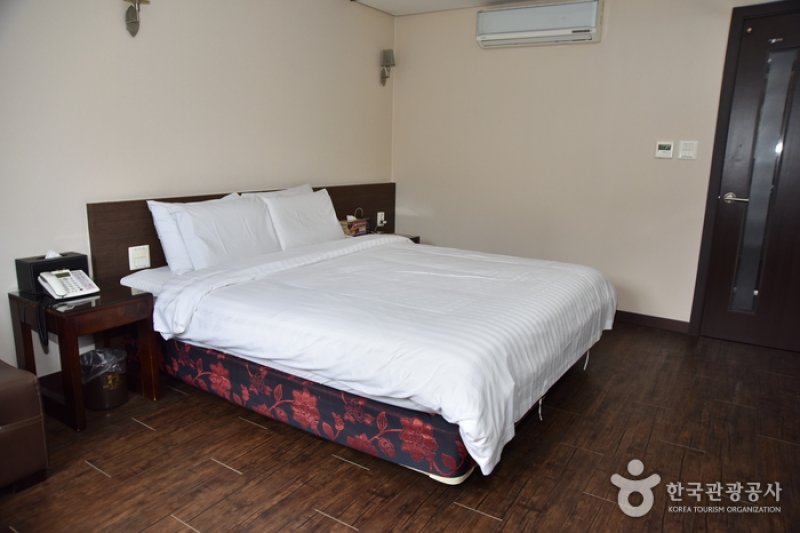 Highland Hotel - Goodstay  (37/37)