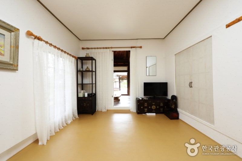 Tohyang Gotaek (The Old House of Tohyang)(토향고택) [한국관광품질인증/Korea Quality] (45/71)