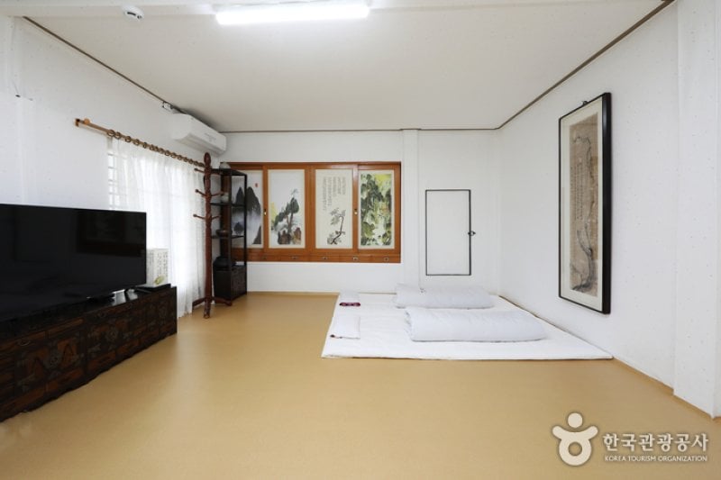 Tohyang Gotaek (The Old House of Tohyang)(토향고택) [한국관광품질인증/Korea Quality] (51/71)