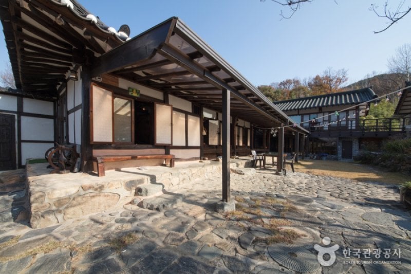 Flowers Blossoms in the Mountains Co., Ltd. ((주)산에는 꽃이피네)[한국관광품질인증/Korea Quality] (20/26)