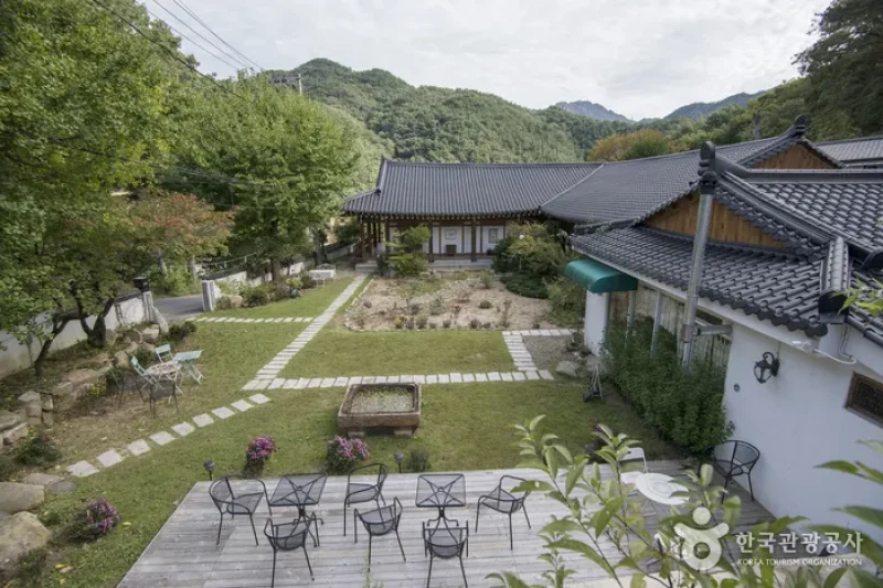 Dals Garden  (1/14)