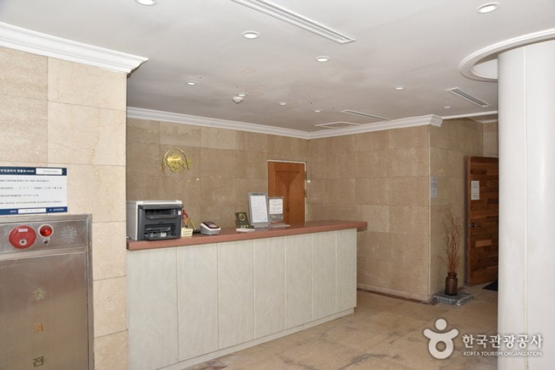 Oksan Seowongil Guesthouse - Goodstay  (16/23)