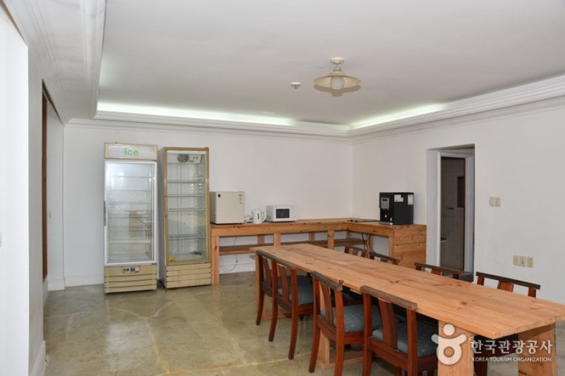 Oksan Seowongil Guesthouse - Goodstay  (18/23)