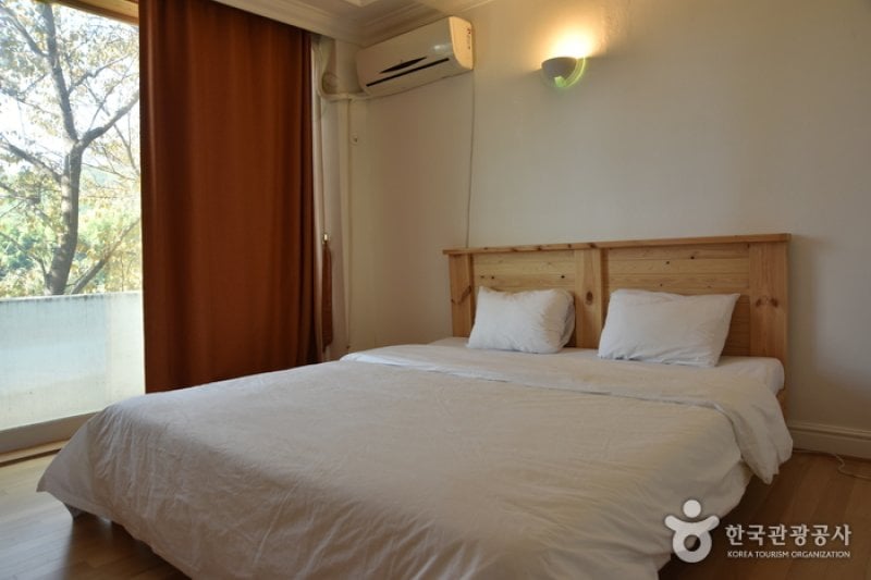 Oksan Seowongil Guesthouse - Goodstay  (20/23)