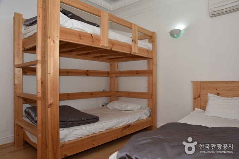 Oksan Seowongil Guesthouse - Goodstay  (23/23)