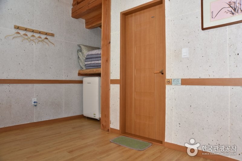 Nadeul Hanok  (22/25)