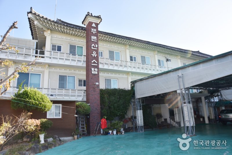 Green Mountain Youth Hostel  (6/24)