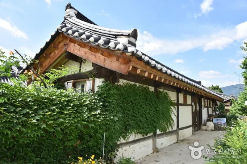 Seongamjae  (1/37)