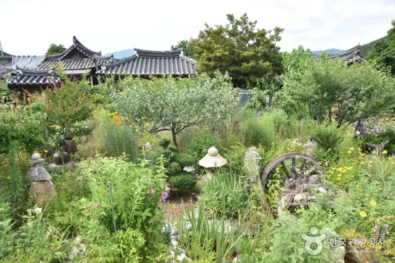 Seongamjae  (10/37)
