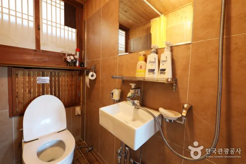 Bukchonmaru Hanok Guesthouse (북촌마루한옥게스트하우스)[한국관광품질인증/Korea Quality] (11/18)