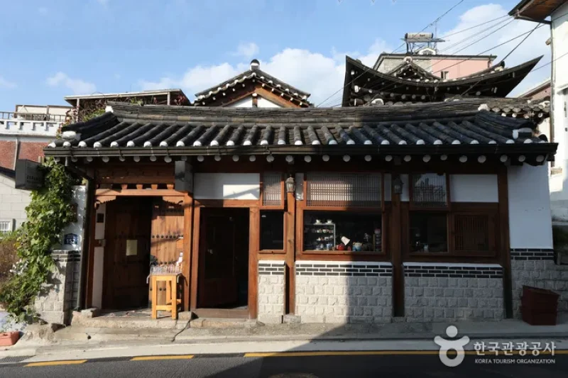 Bukchonmaru Hanok Guesthouse (북촌마루한옥게스트하우스)[한국관광품질인증/Korea Quality] (15/18)