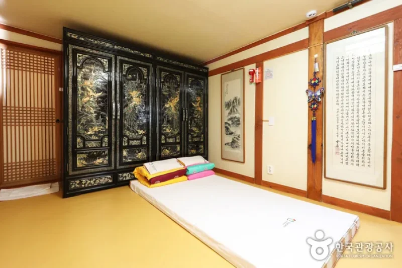 Bukchonmaru Hanok Guesthouse (북촌마루한옥게스트하우스)[한국관광품질인증/Korea Quality] (17/18)