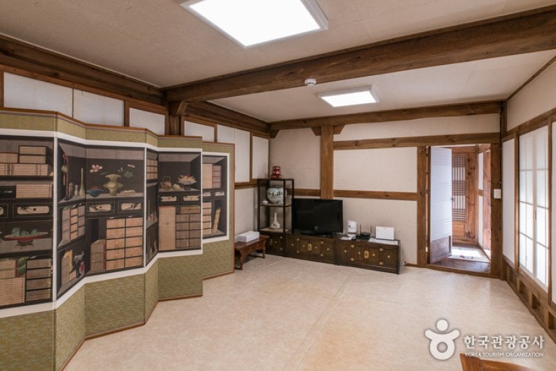 Gangneung Seongyojang  (1/30)