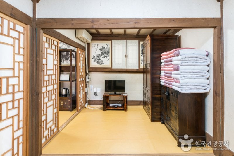 Gangneung Seongyojang  (13/30)