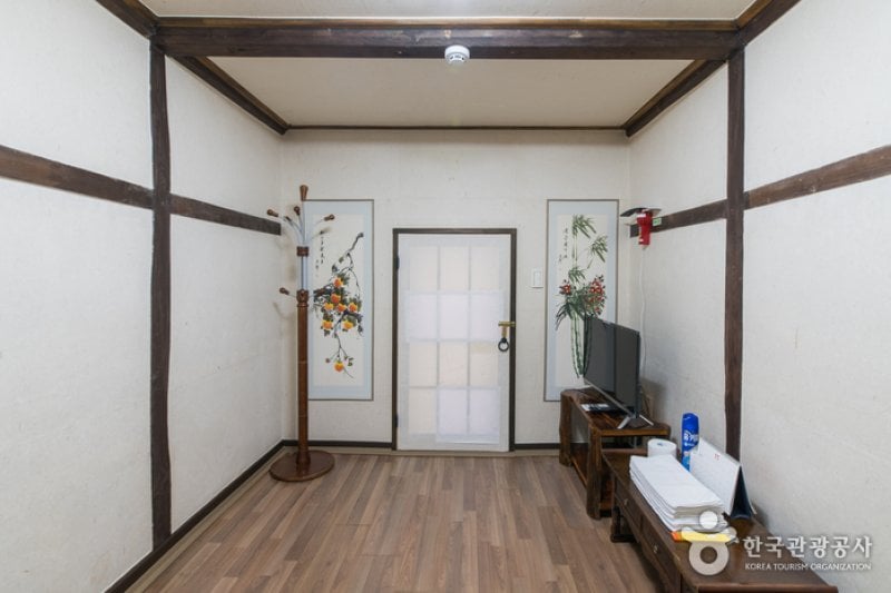Gangneung Seongyojang  (17/30)