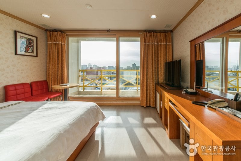 Helios Motel - Goodstay  (9/21)