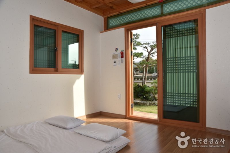Cheonggong Hanok  (14/30)