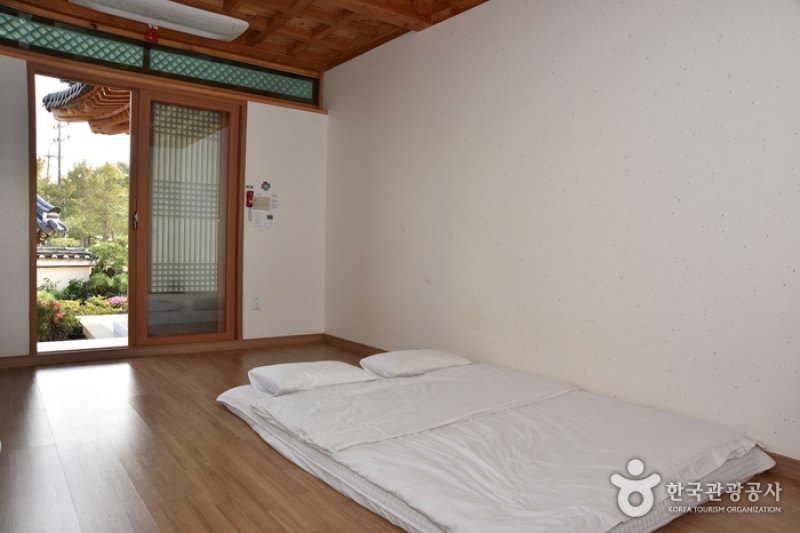 Cheonggong Hanok  (29/30)