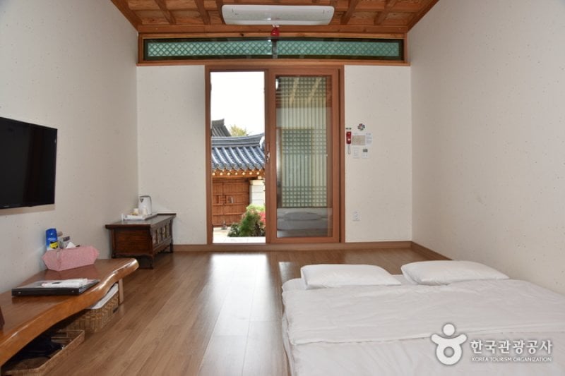 Cheonggong Hanok  (30/30)