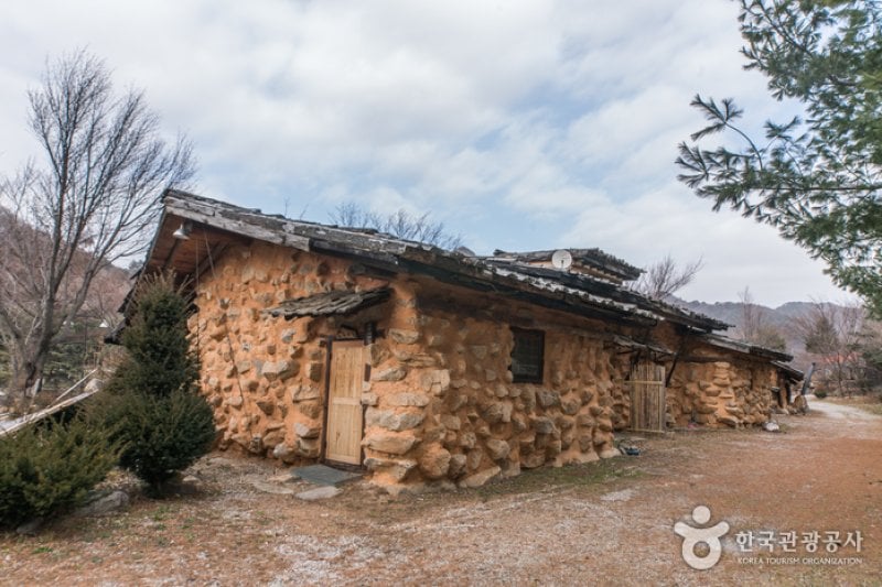 Bukseorak Hwangto Maeul (북설악황토마을)[한국관광품질인증/Korea Quality] (28/41)