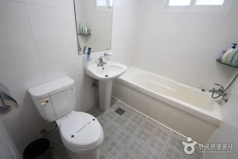 High Valley Hotel - Goodstay   (15/21)