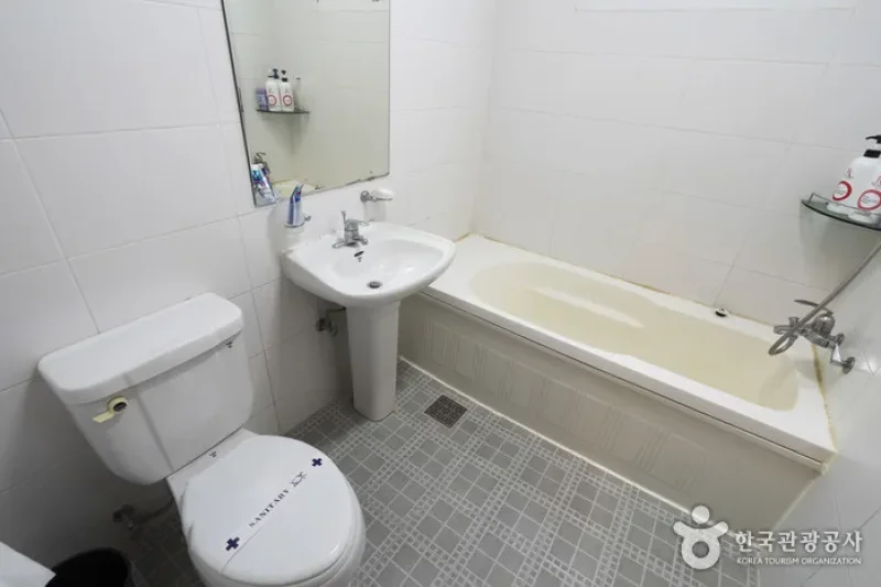 High Valley Hotel - Goodstay   (21/21)