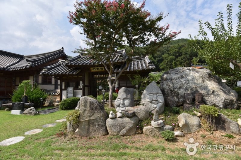 Saudang Jongtaek  (5/22)