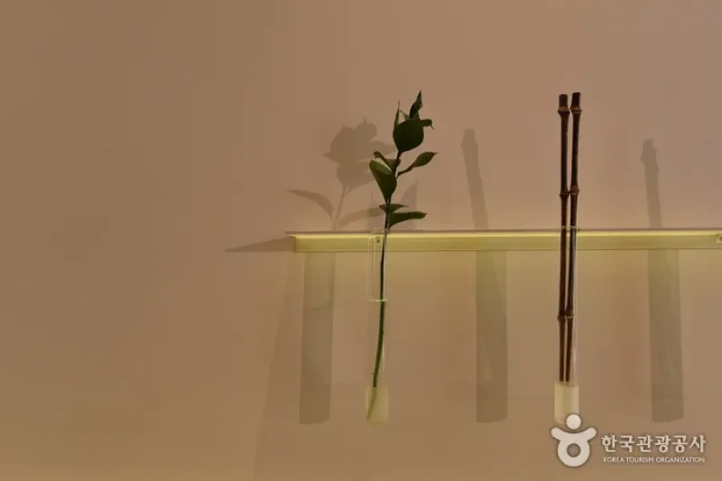 Jeo Jip (Chopsticks House / 저집) (27/29)