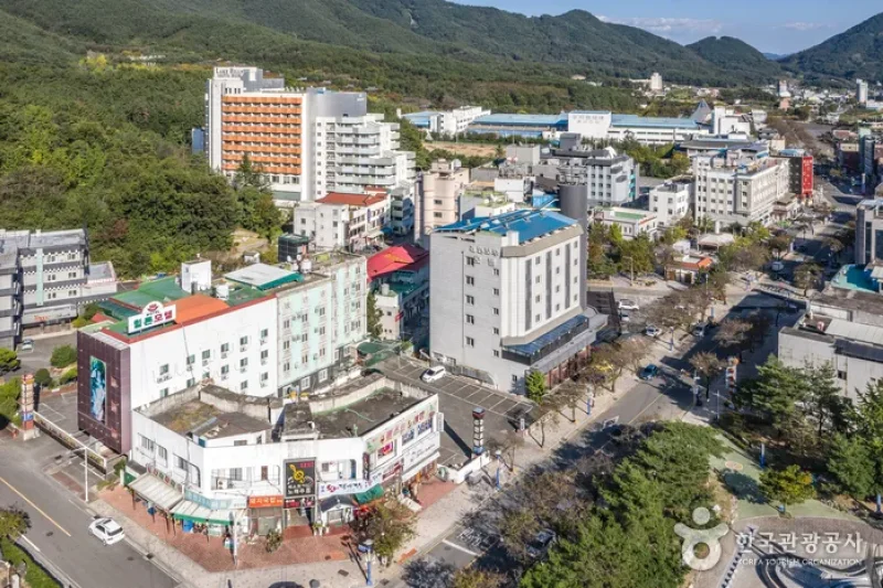 Bugok Hot Springs Special Tourist Zone  (4/10)