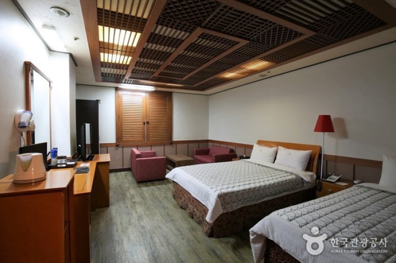 Business Hotel Renaissance (비즈니스 호텔 르네상스 호텔)[한국관광품질인증/Korea Quality] (29/34)