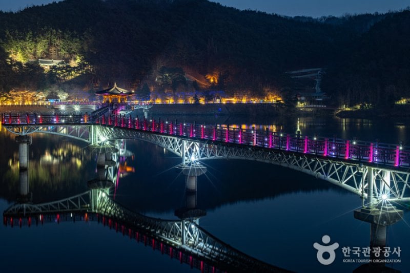 Woryeonggyo Bridge  (24/26)