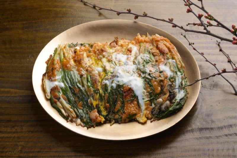 Donglae Halmae-Pajeon (3/4)