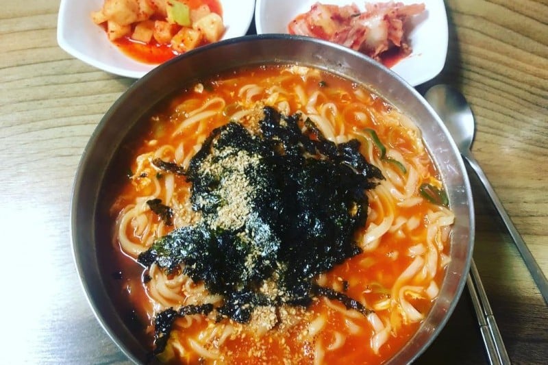 Bamtol Kalguksu  (2/4)