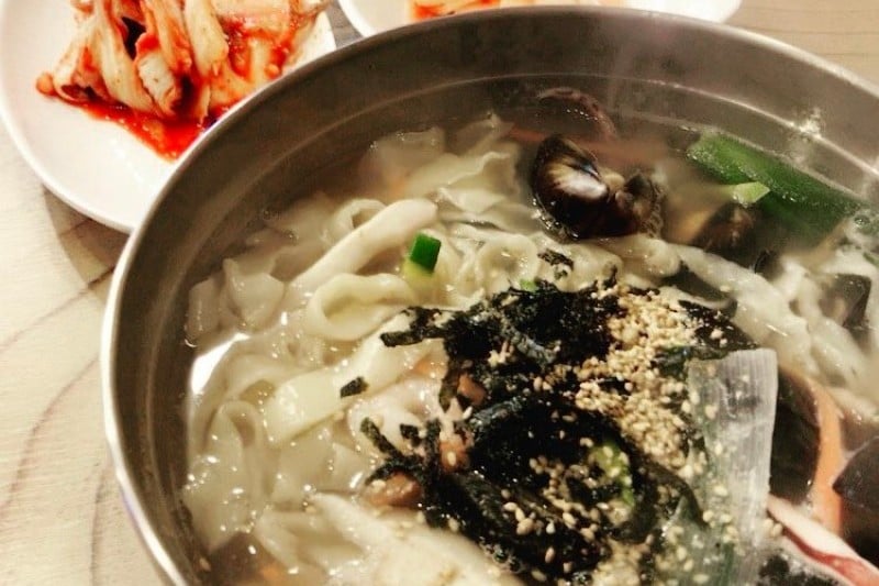 Bamtol Kalguksu  (4/4)
