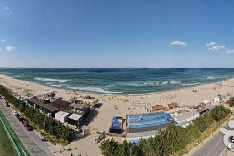 Yangyang Surfyy Beach, surfing  (13/20)