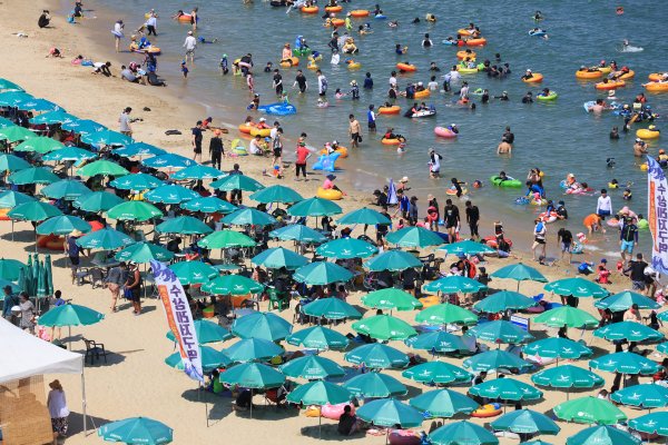 Busan Songdo Beach