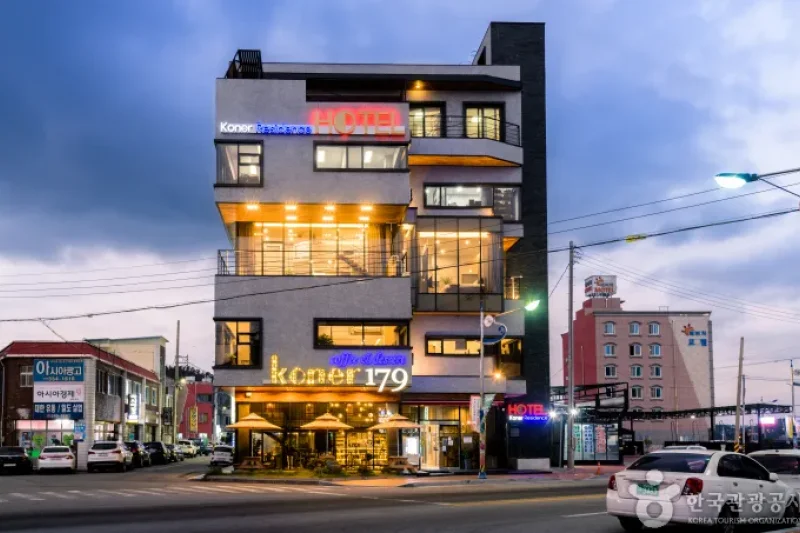 Koner Residence Hotel [Korea Quality] / 코너레지던스호텔 [한국관광 품질인증] (2/7)