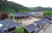 Gwonjinsadaek House [Korea Quality] / 권진사댁 [한국관광 품질인증]