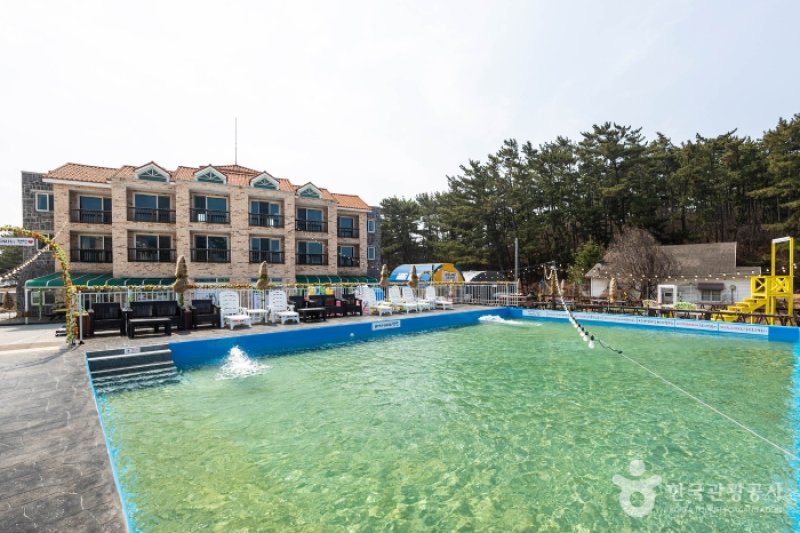 Another Beach [Korea Quality] / 어나더비치 [한국관광 품질인증] (12/22)
