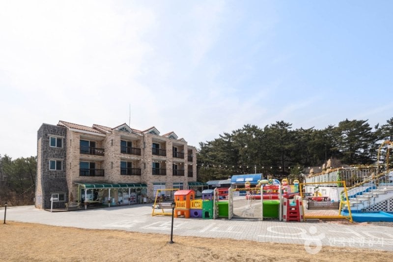 Another Beach [Korea Quality] / 어나더비치 [한국관광 품질인증] (19/22)
