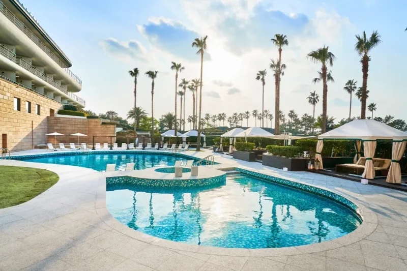 Grand Josun Jeju  (4/16)