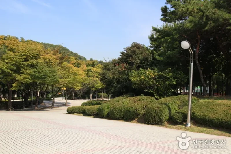 Incheon Munhak Sports Complex (Incheon Worldcup Stadium) (3/10)