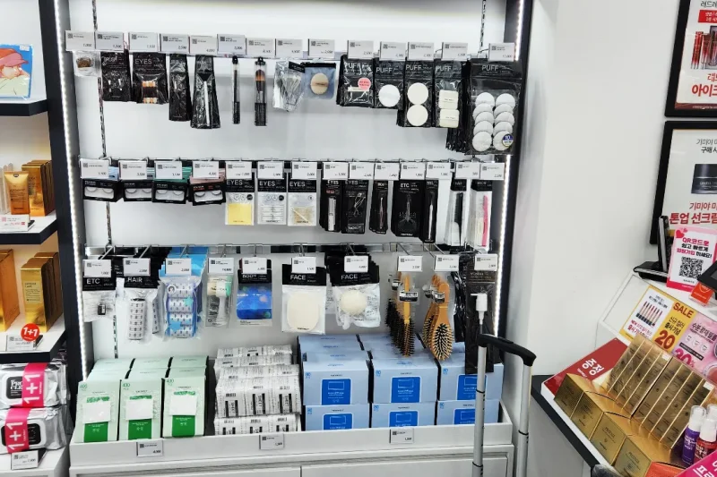 TONYMOLY Myeongdong 3rd Avenue Branch - Seoul Shopping Gift Coupon - Korean Cosmetics coupon (12/36)
