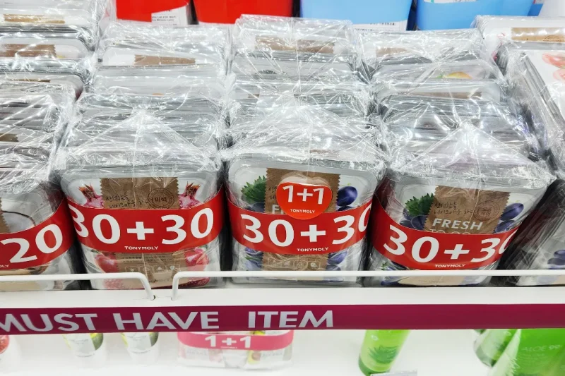 TONYMOLY Myeongdong 3rd Avenue Branch - Seoul Shopping Gift Coupon - Korean Cosmetics coupon (14/36)