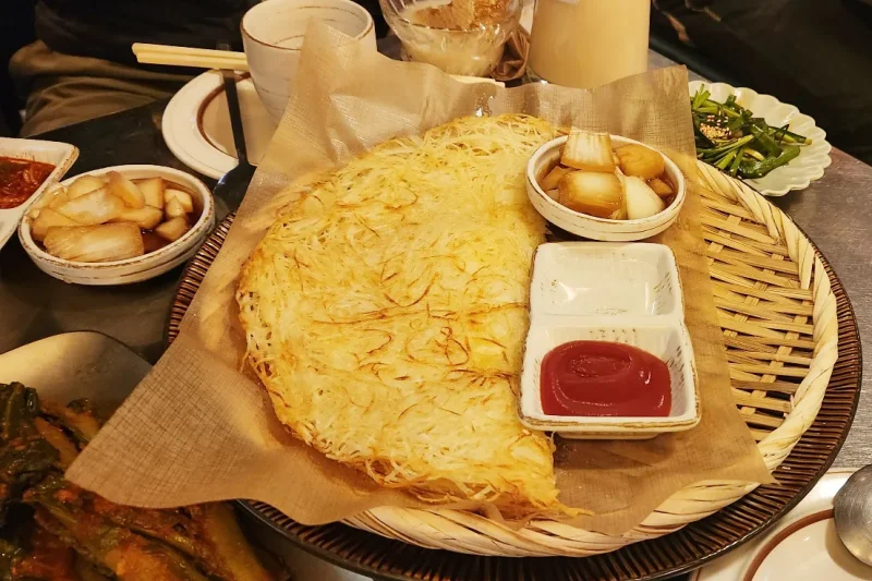 Sinsajeon (2/9)