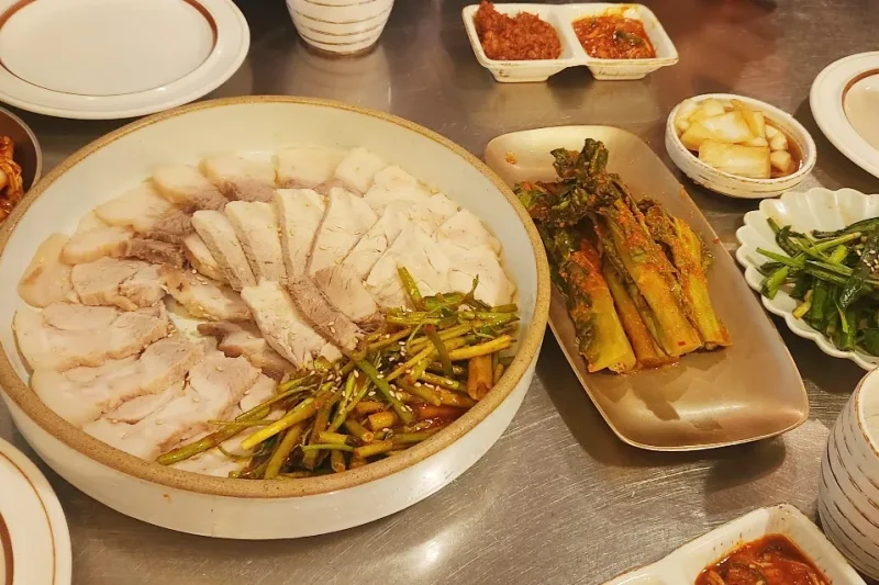 Sinsajeon (8/9)