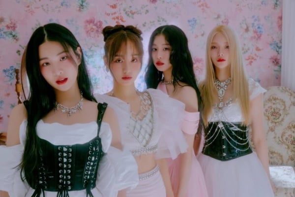 FIFTY FIFTY's debut single, "Cupid," gracefully secures a spot on the US Billboard 'HOT 100' for two consecutive weeks.